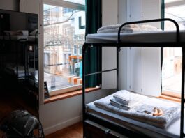Zalety i wady łóżek piętrowych – co warto wiedzieć przed zakupem?