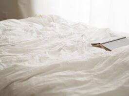 Jak dbać o łóżko drewniane, aby służyło nam przez długie lata