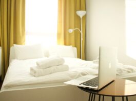 Jak wybrać odpowiednią wielkość łóżka tapicerowanego dla swojej sypialni?"