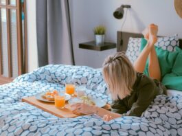 Jak dobrać najlepsze łóżko tapicerowane do swojego stylu życia?