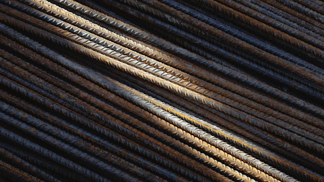 pexels-serhii-barkanov-2144469453-35598610 Pręt gwintowany m20