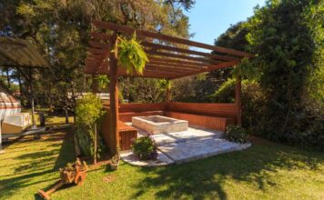 pergola